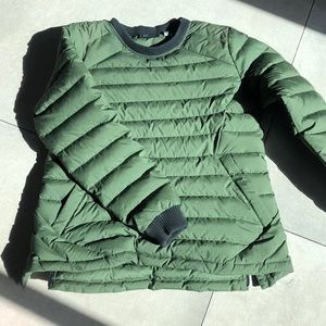 Worn once marmot down sweater